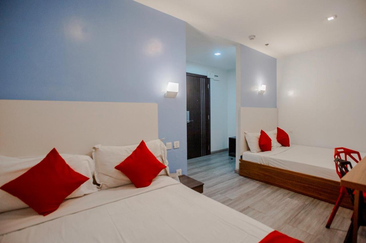 Oyo 666 Mc Hotel Fairview Quezón by Eksteriør bilde