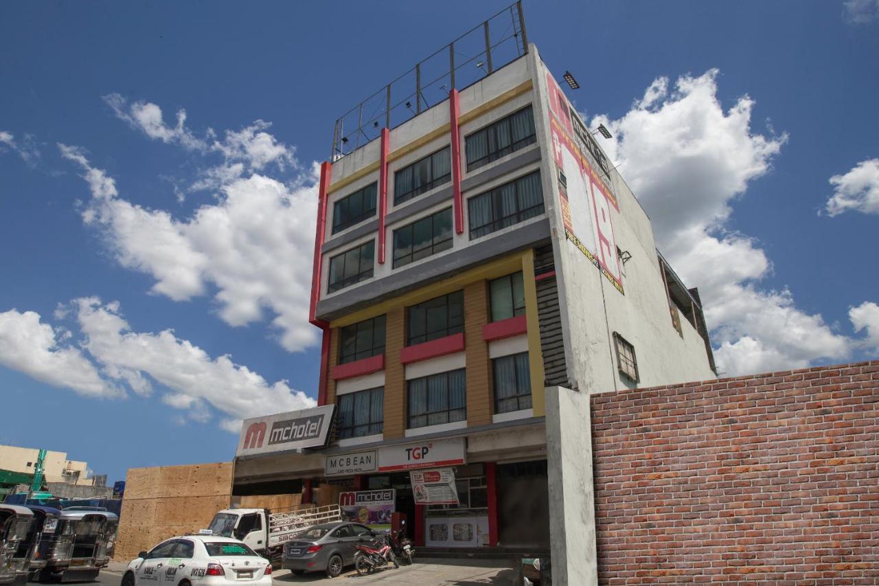 Oyo 666 Mc Hotel Fairview Quezón by Eksteriør bilde